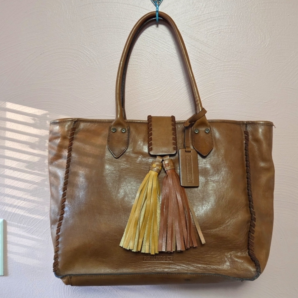 PIKOLINOS Leather Tassel Shoulder Bag